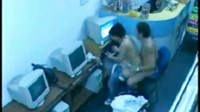 Porno Frau an der online sexfilme Spitze